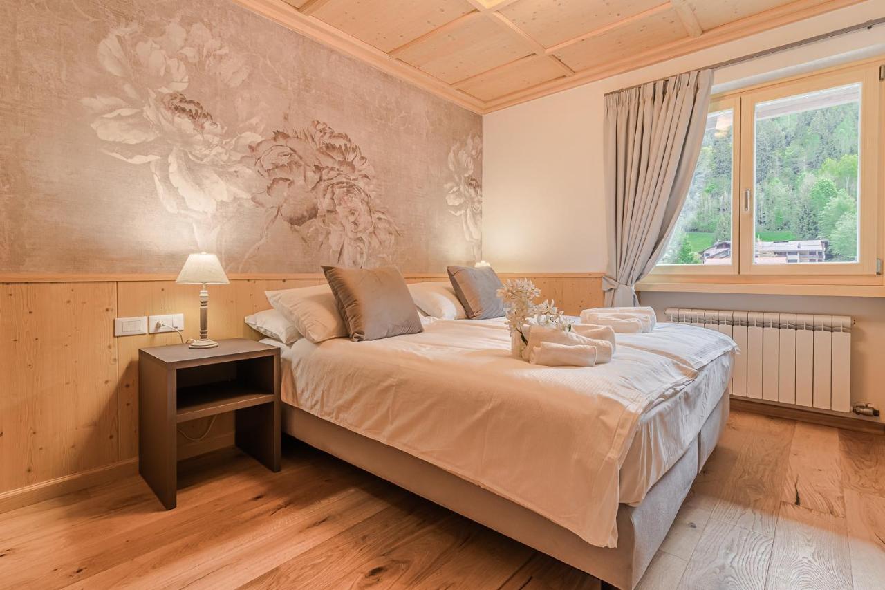 Suite Italy Pinzolo Due Giustino エクステリア 写真