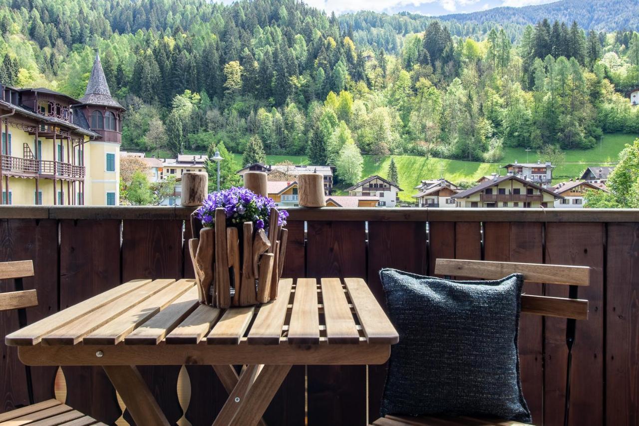 Suite Italy Pinzolo Due Giustino エクステリア 写真