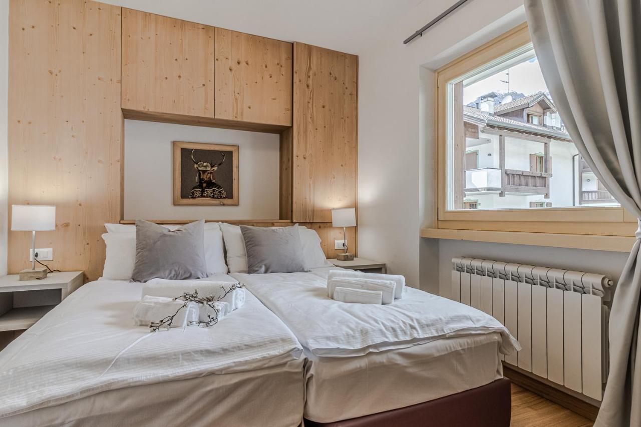 Suite Italy Pinzolo Due Giustino エクステリア 写真